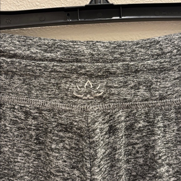 Beyond Yoga Featherweight Spacedye Lounge Midi Jogger size medium athleisure - Picture 8 of 10